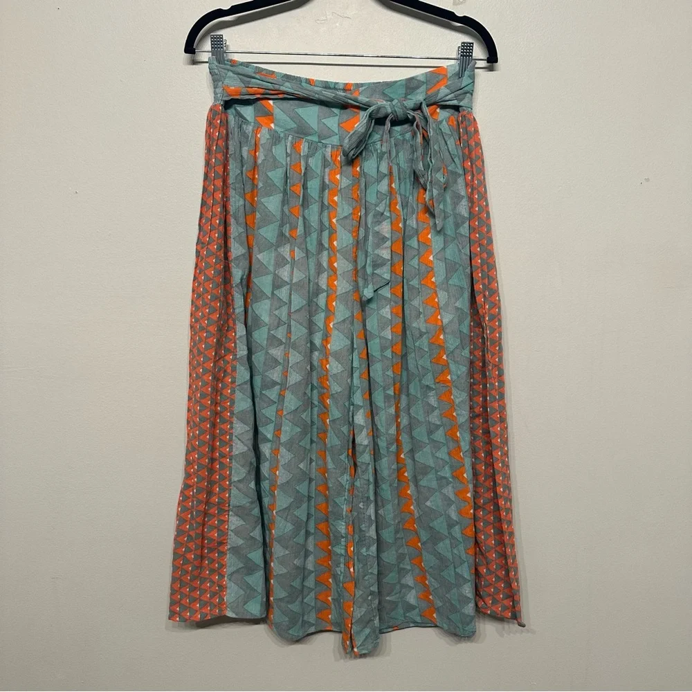 Feather Bone Anthropologie Demetria Wide Leg Cropped Pants - Picture 4 of 9